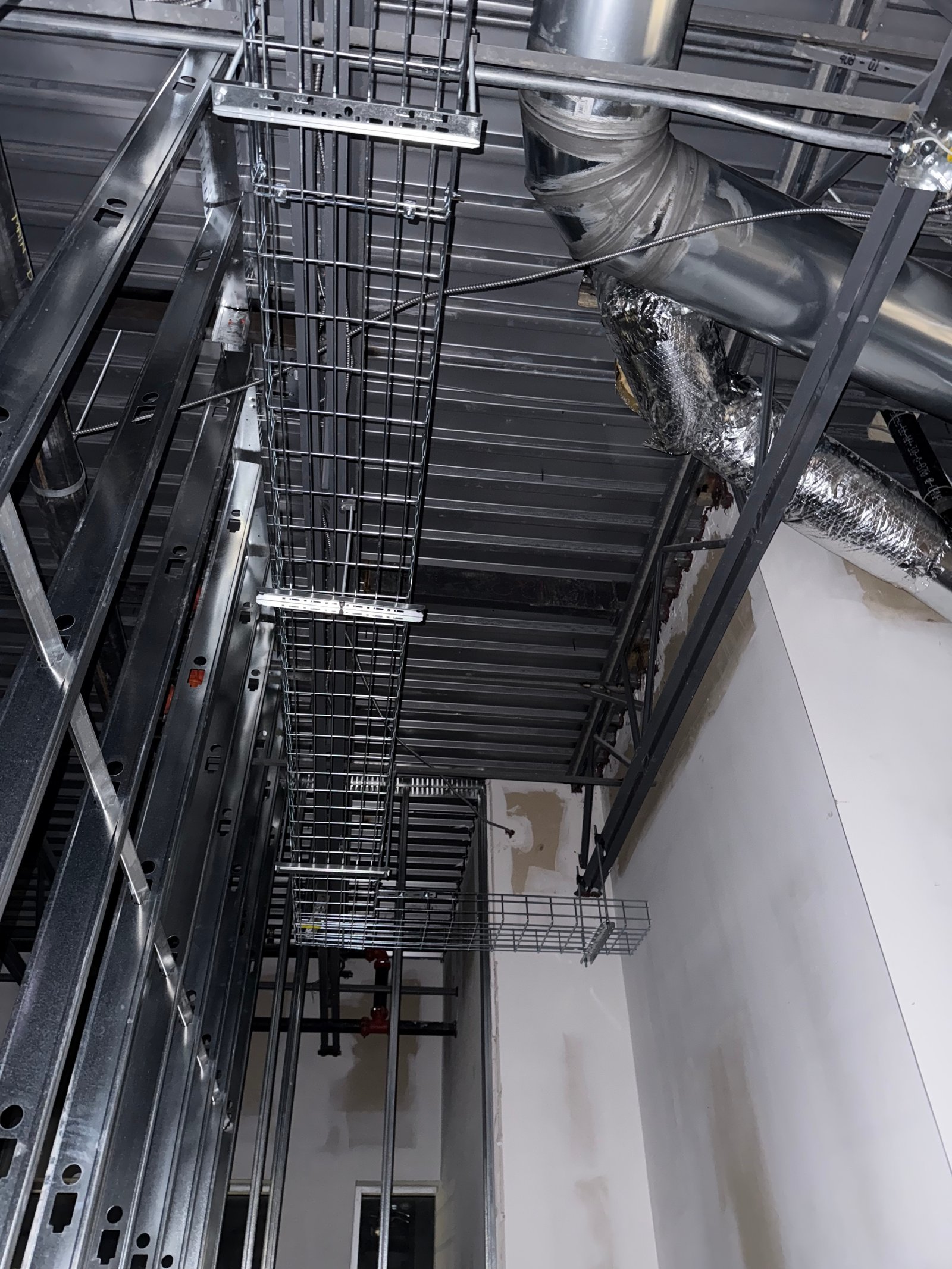 Tray & Conduit installation